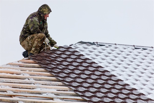 Can Roof Replacement Be Done During Winter in Minnesota?